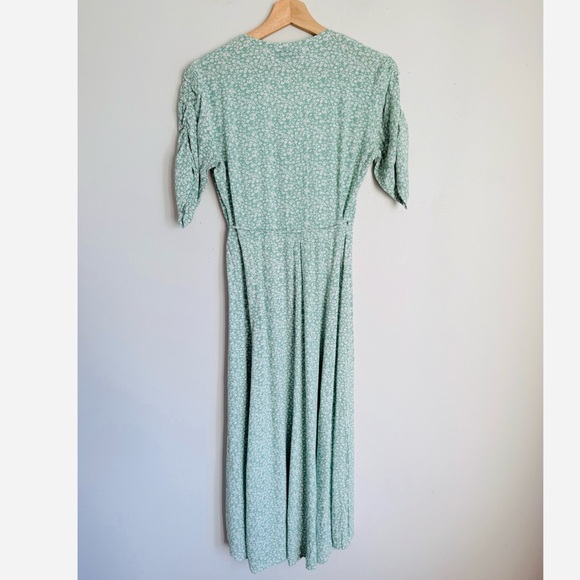 Faithfull The Brand • Chiara Green white Floral Wrap Midi Dress - Picture 7 of 9